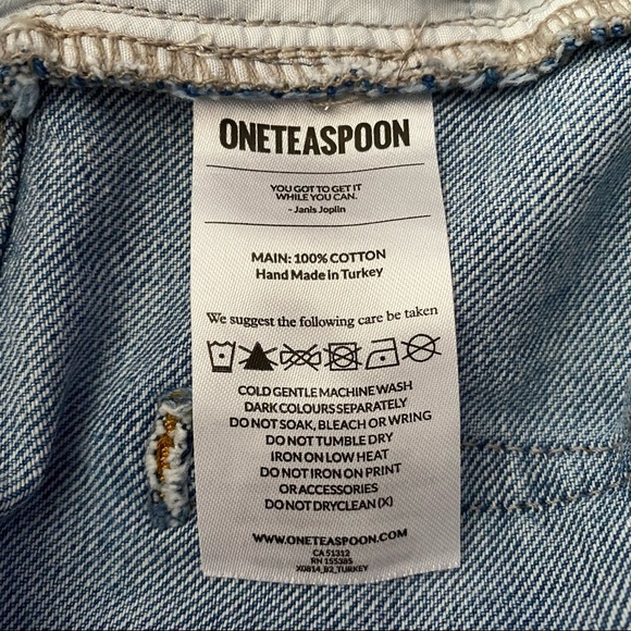 One Teaspoon Graffiti High Rise Straight Leg Cropped Raw Hem Jeans 22 XXS 00 - Picture 5 of 17